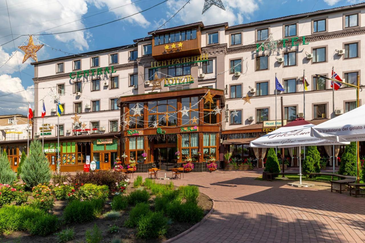 Centralny Hotel ครือวอยร็อก ภายนอก รูปภาพ