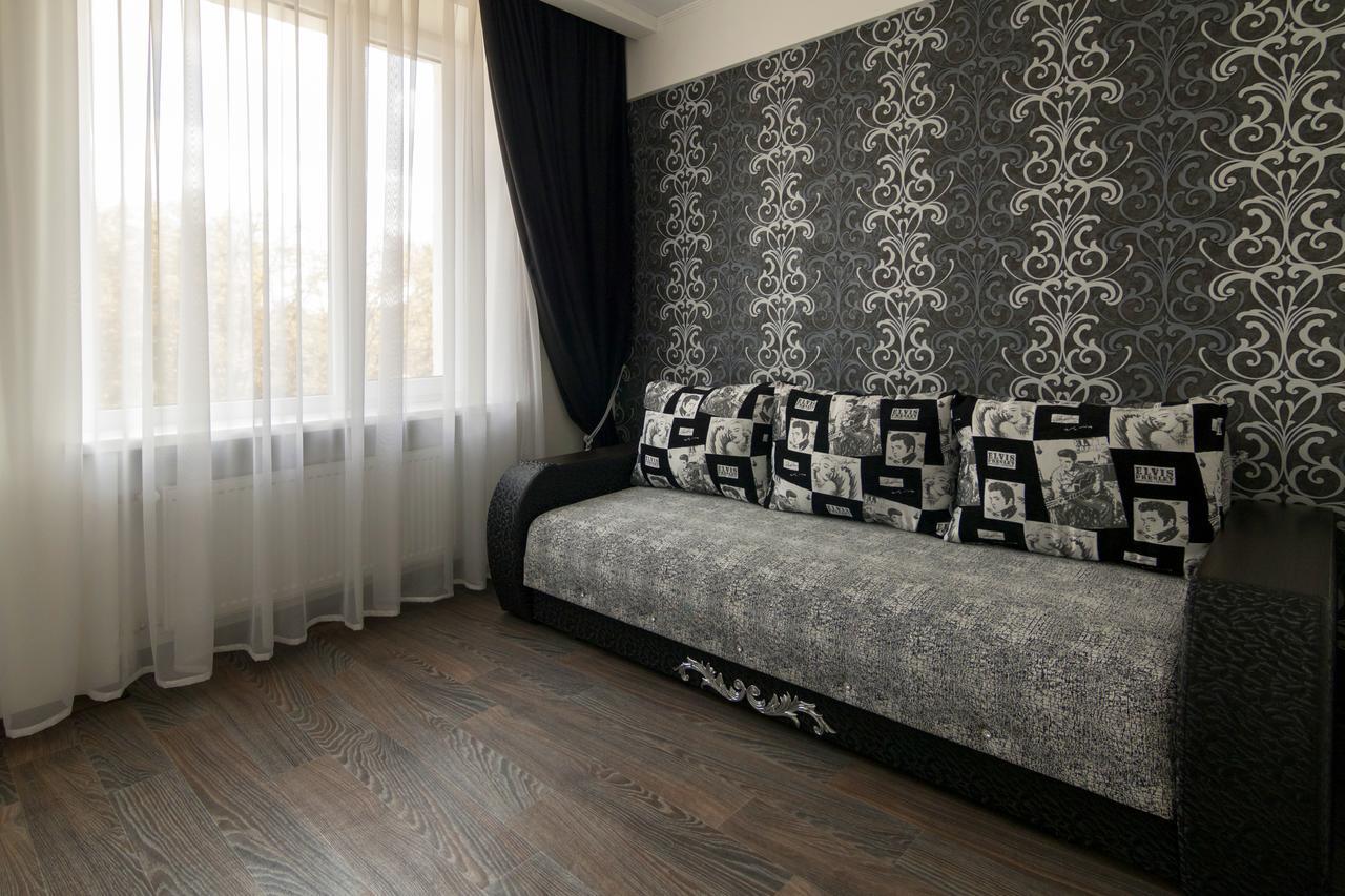 Centralny Hotel ครือวอยร็อก ภายนอก รูปภาพ